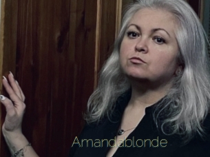 Amandablonde