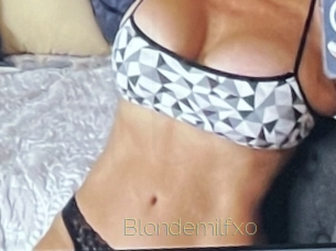 Blondemilfxo