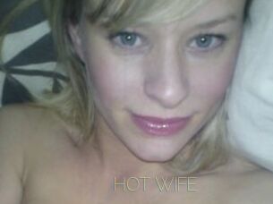 HOT_WIFE