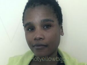 Hotyellowbabe