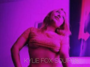 KYLIE_FOX_SQUIRTS