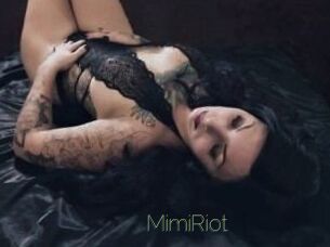 Mimi_Riot