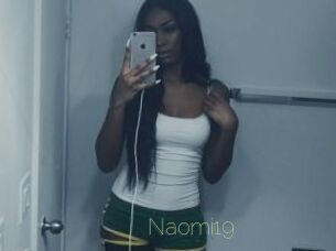 Naomi19