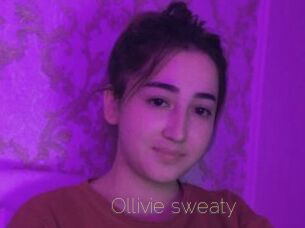 Ollivie_sweaty