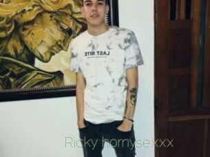 Ricky_hornysexxx