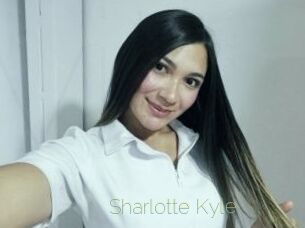 Sharlotte_Kyle